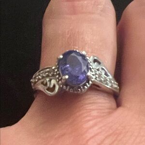 925 STERLING AND PURPLE CZ. GORGEOUS SIZE 7